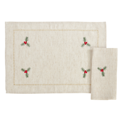 2155 - Embrd Holly 14X20 Placemat And 20 Napkin -Set Of 8